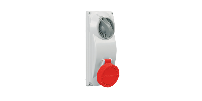 Vertical Switched Interlocked Socket - Without Backbox IP44